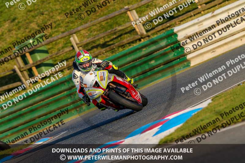 PJ Motorsport Photography 2018;enduro digital images;event digital images;eventdigitalimages;mallory park;mallory park photographs;mallory park trackday;mallory park trackday photographs;no limits trackdays;peter wileman photography;racing digital images;trackday digital images;trackday photos